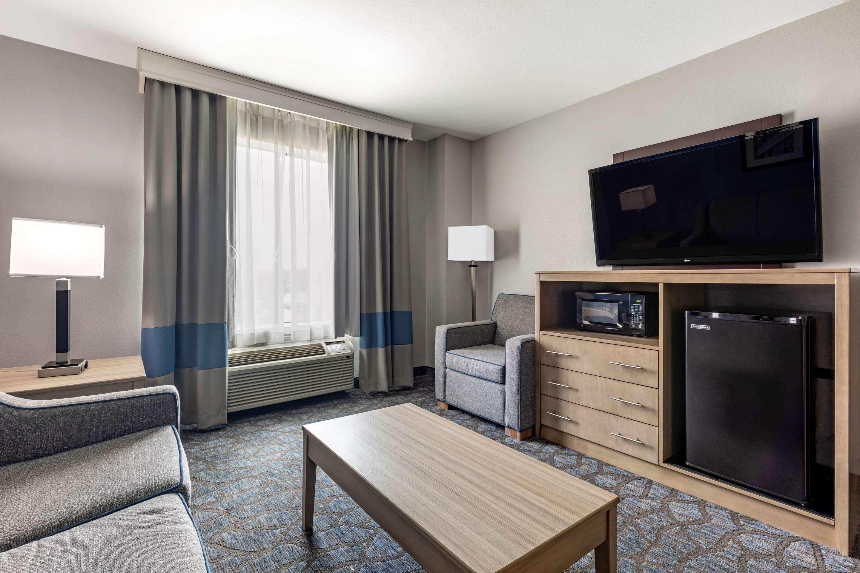 Comfort Inn & Suites מנספילד מראה חיצוני תמונה